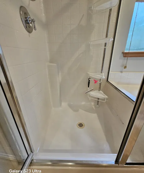 Bathroom Cleaning in Seattle 